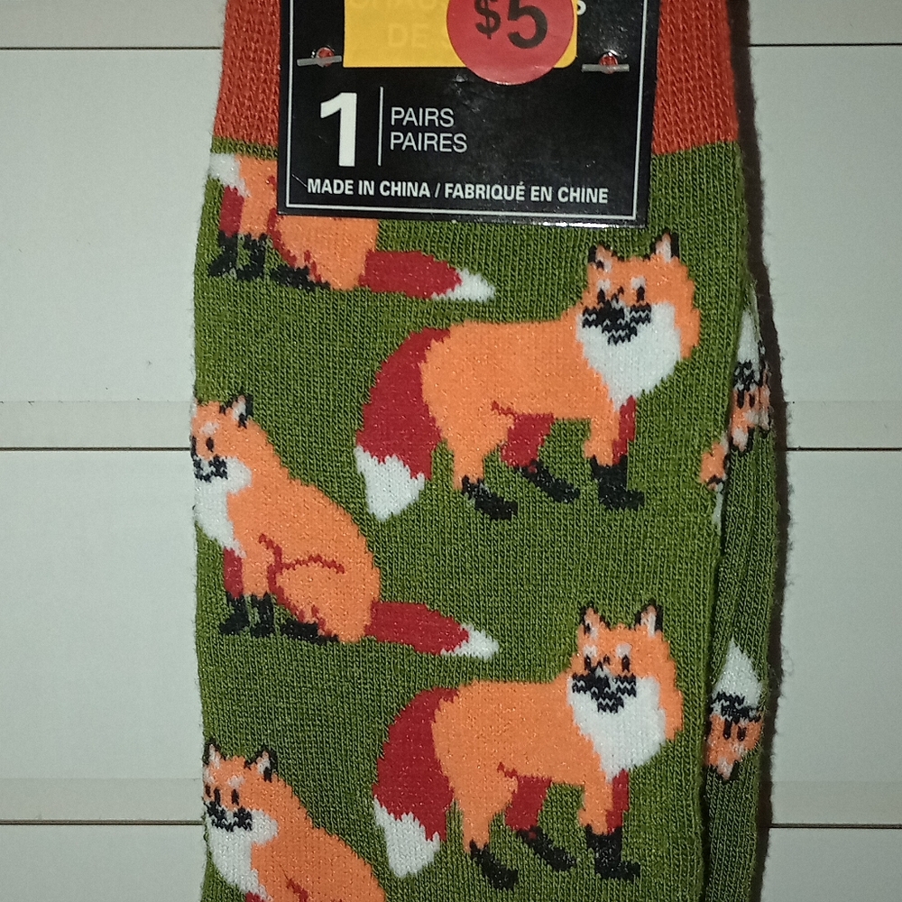 Fox Patterned Green Socks